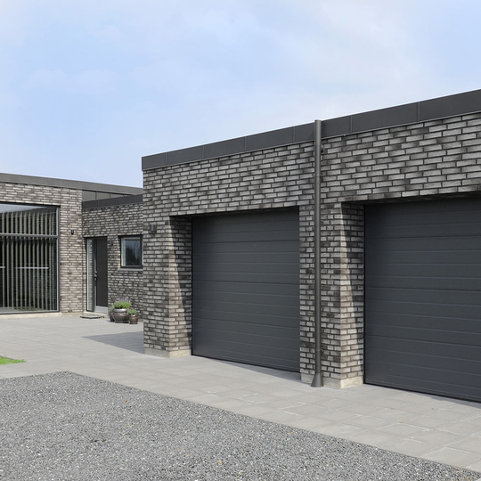Garageport Lindab Basic - Takskjutport Antracitgrå, 2500 x 2000 mm