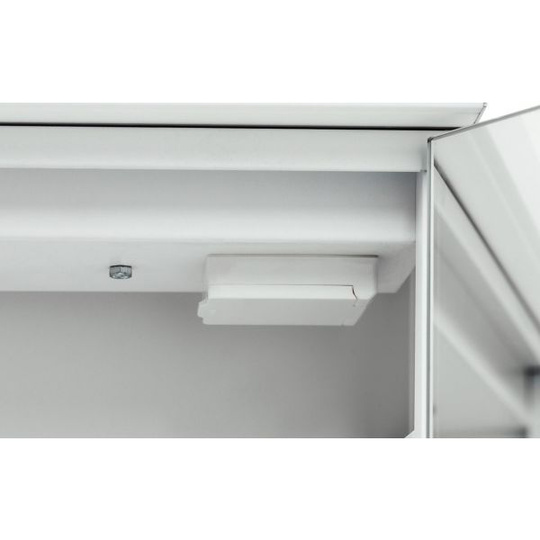 Svedbergs 2976 Eluttag 230 V