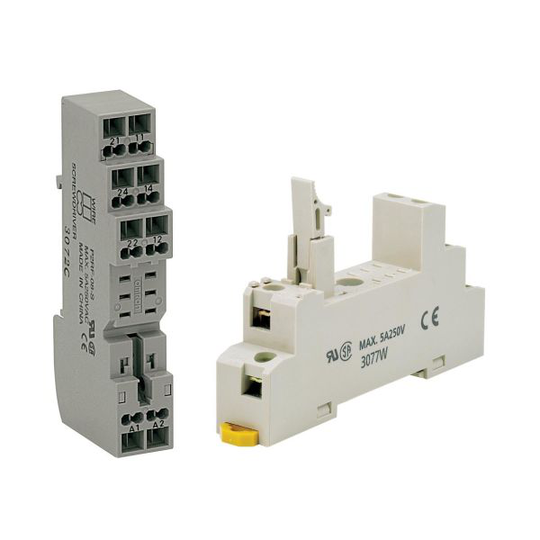 Omron P2RFZ-08-E Sockel