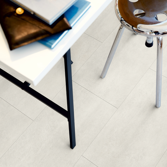 Vinylgolv Pergo Tile Light Concrete